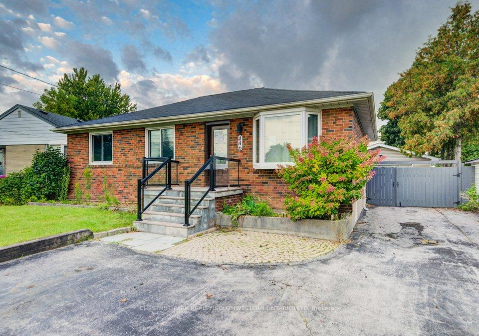 446-kingsleigh-court-milton-ontario-w12653952