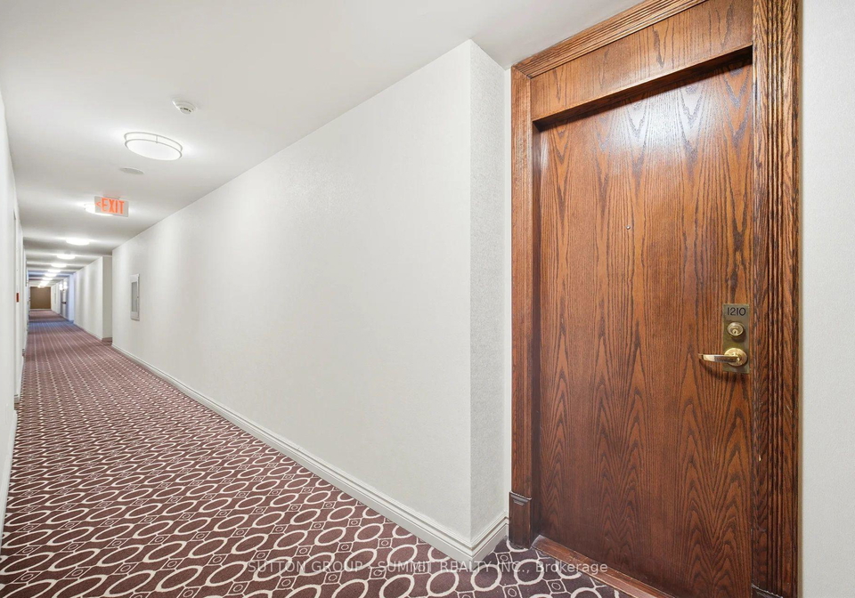 156-enfield-place-mississauga-ontario-w12654084