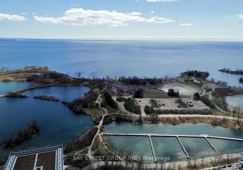 70-annie-craig-drive-etobicoke-ontario-w12654306