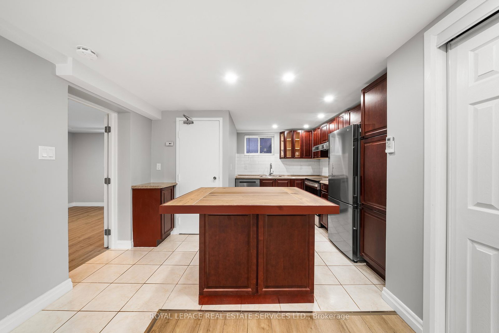 48a-arcadian-circle-etobicoke-ontario-w12654604