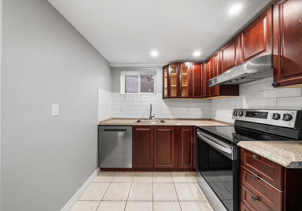 48a-arcadian-circle-etobicoke-ontario-w12654604
