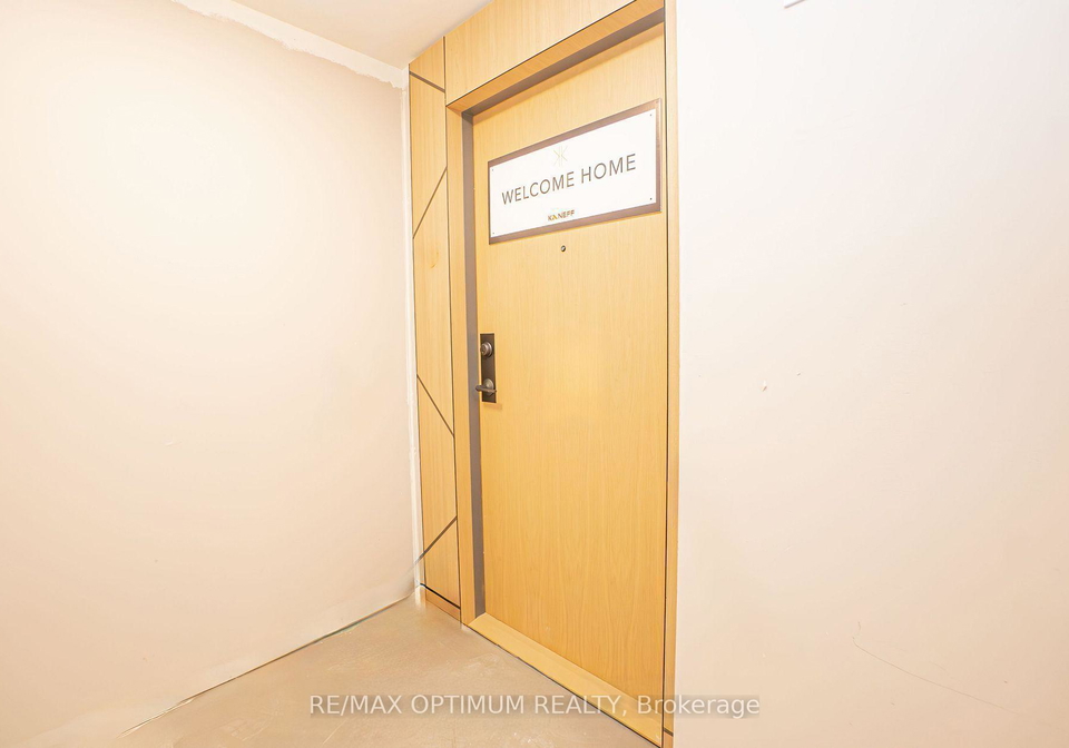 202-burnhamthorpe-road-e-mississauga-ontario-w12654758
