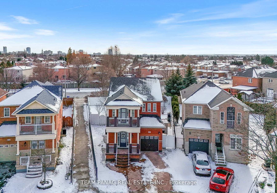66-tobermory-crescent-brampton-ontario-w12654846