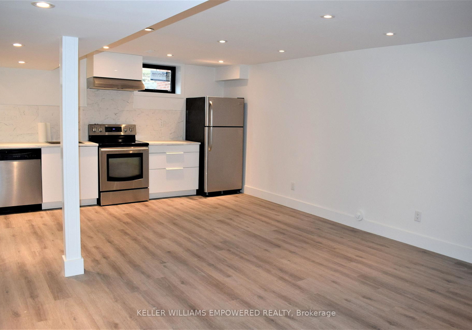 33-ianhall-road-york-ontario-w12655516
