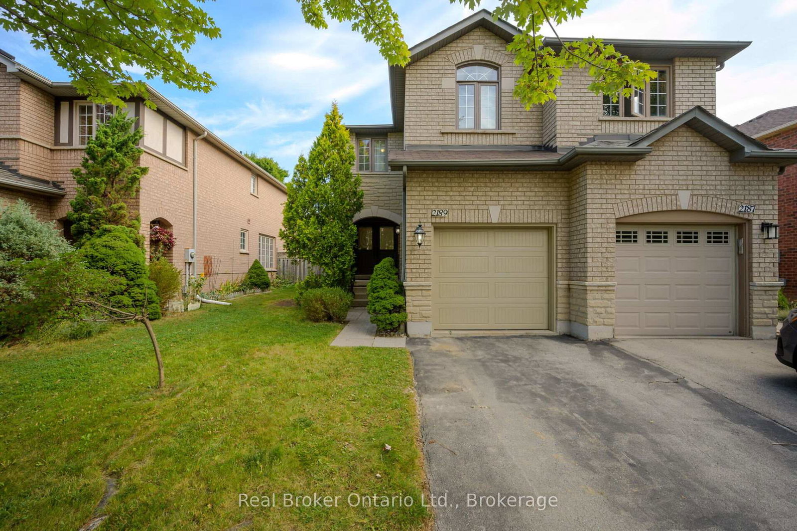 2189-shorncliffe-boulevard-oakville-ontario-w12655734