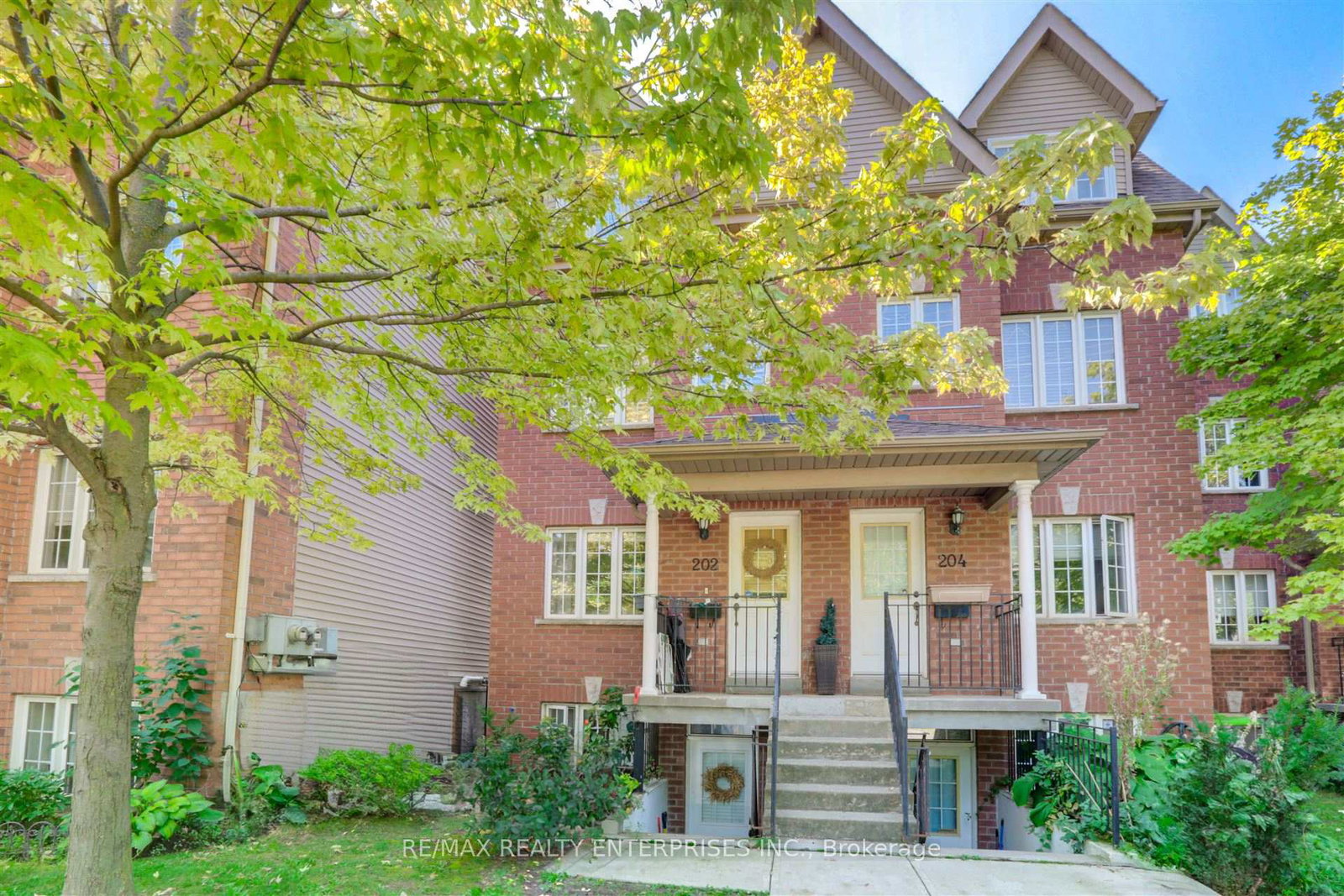 202-whiltshire-avenue-toronto-ontario-w12655758
