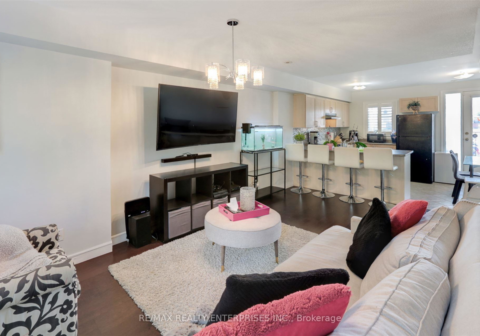 202-whiltshire-avenue-toronto-ontario-w12655758