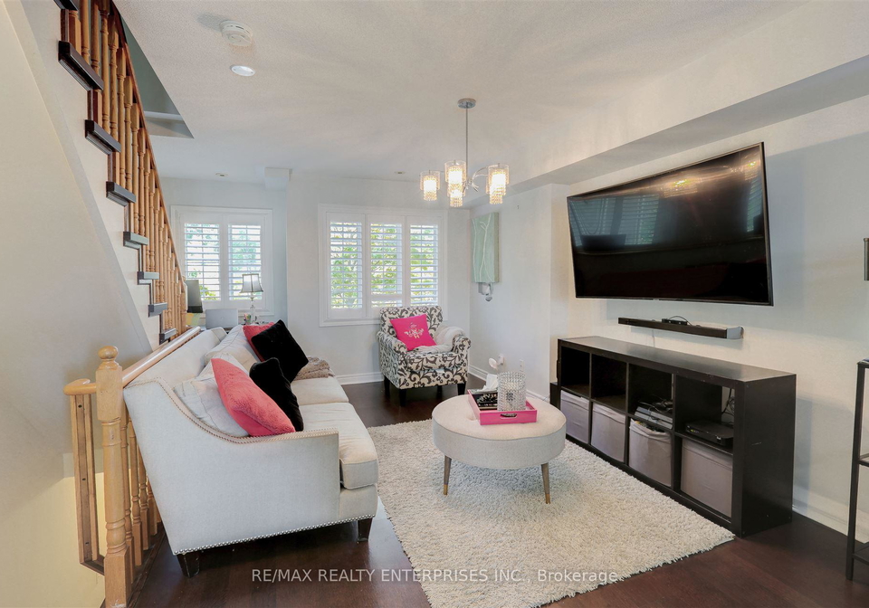202-whiltshire-avenue-toronto-ontario-w12655758