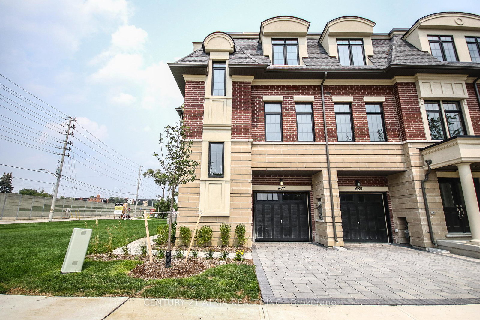 1671-vellore-crescent-mississauga-ontario-w12655920