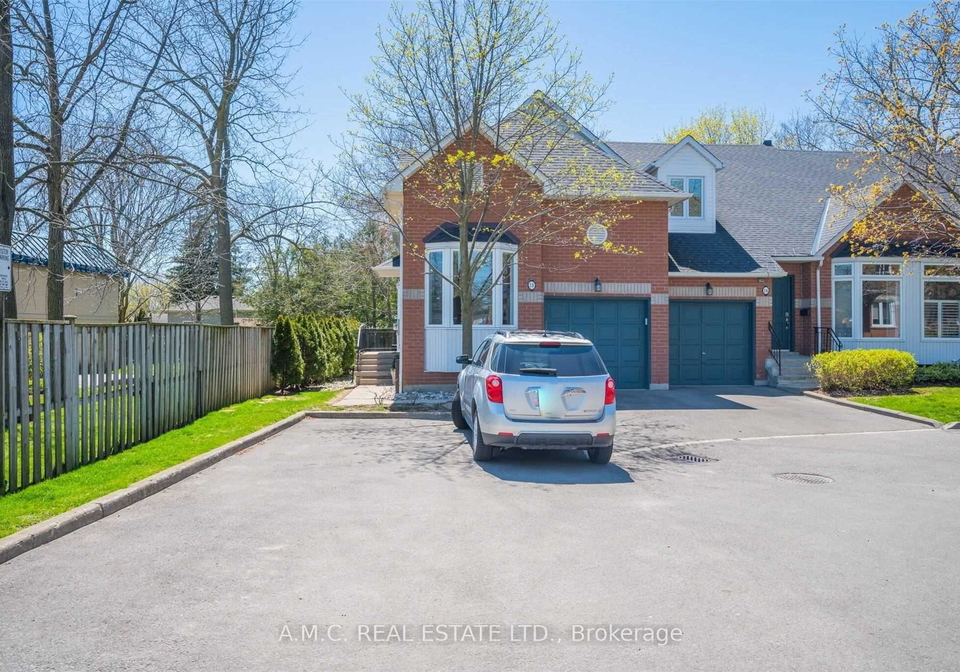 476-walkers-line-burlington-ontario-w12656398