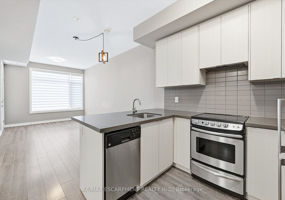 457-plains-road-e-burlington-ontario-w12656420