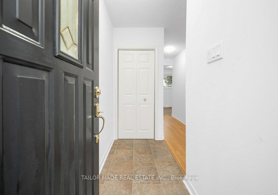 37-vanderbrent-crescent-etobicoke-ontario-w12656444