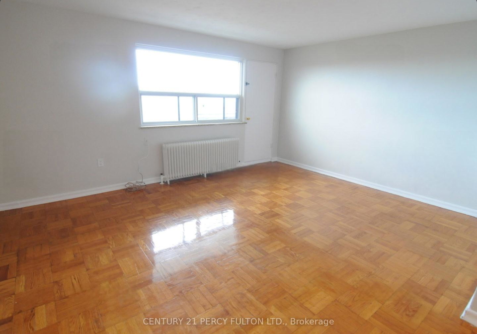 1305-wilson-avenue-york-ontario-w12656522
