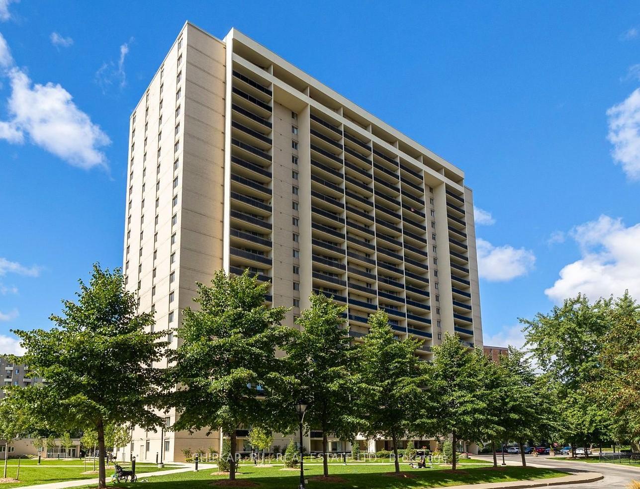 820-e-burnhamthorpe-road-etobicoke-ontario-w12656630