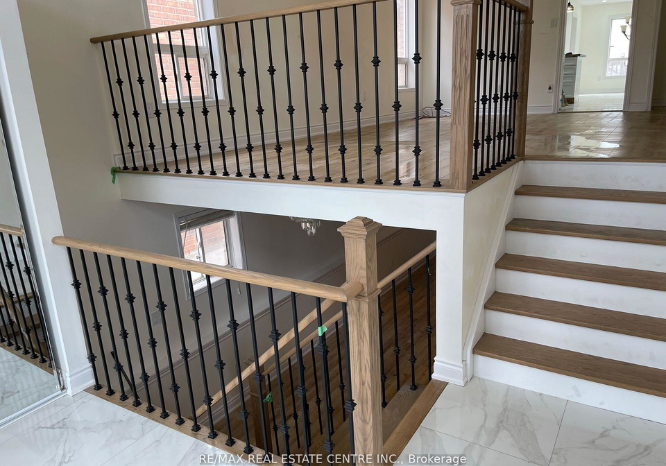 204-van-scott-upper-drive-brampton-ontario-w12656740