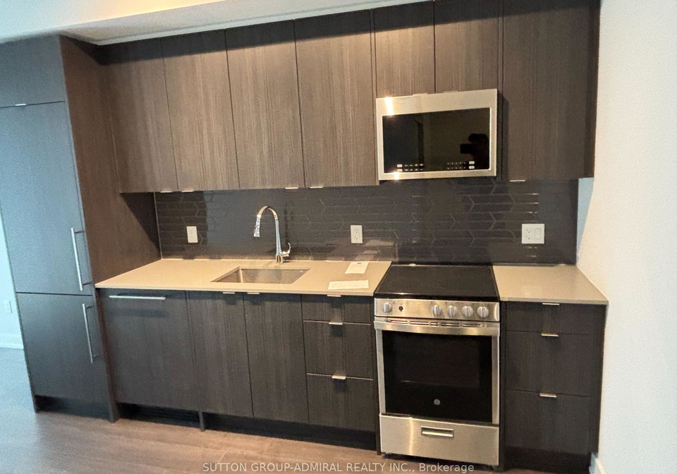 4130-parkside-village-drive-mississauga-ontario-w12657282