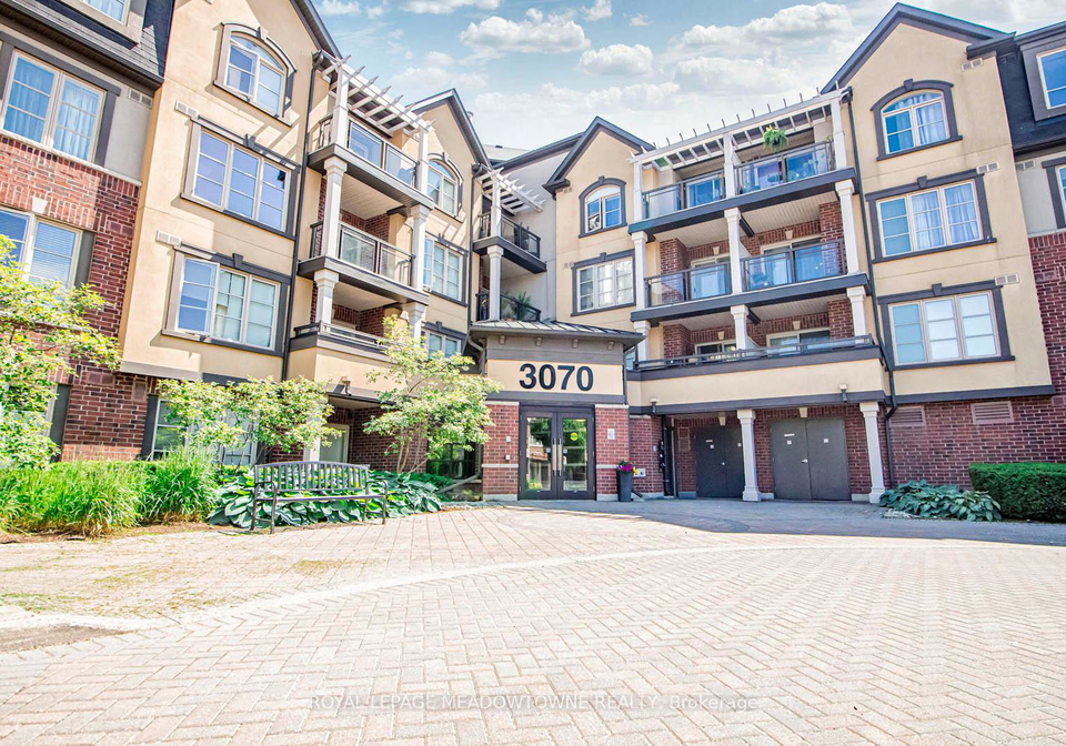 3070-rotary-way-burlington-ontario-w12657362