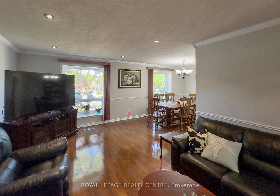 254-louis-drive-mississauga-ontario-w12657502