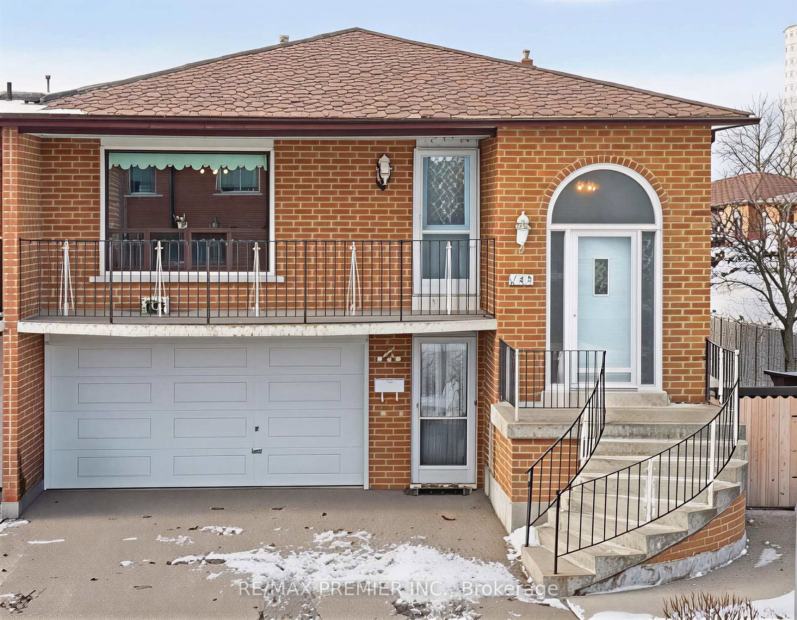 148-yatescastle-drive-york-ontario-w12657520