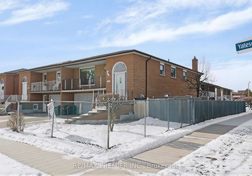 148-yatescastle-drive-york-ontario-w12657520