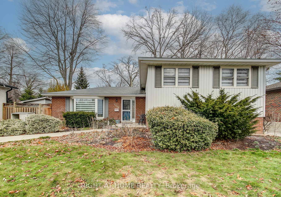 5264-woodhaven-drive-burlington-ontario-w12658228