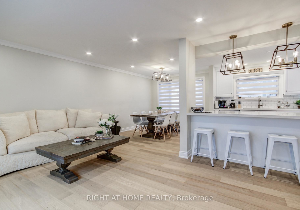 5264-woodhaven-drive-burlington-ontario-w12658228