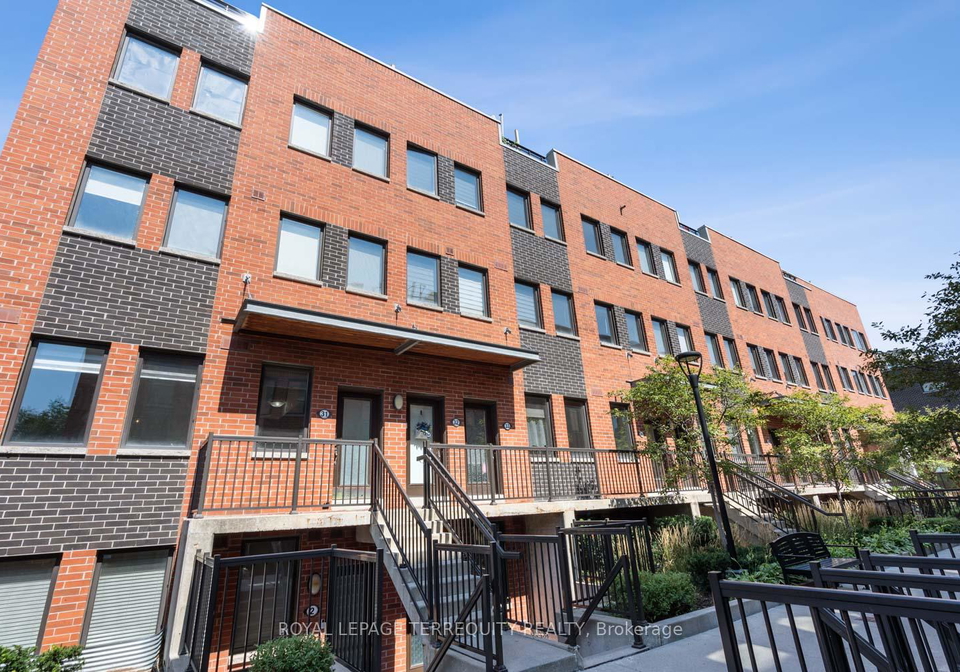 871-wilson-avenue-york-ontario-w12658384
