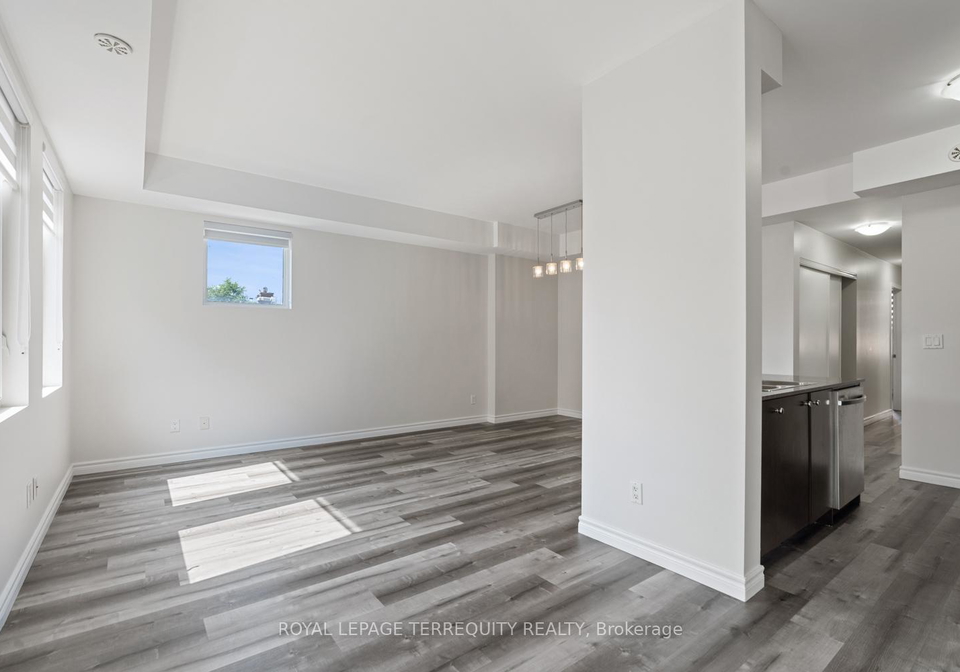 871-wilson-avenue-york-ontario-w12658384