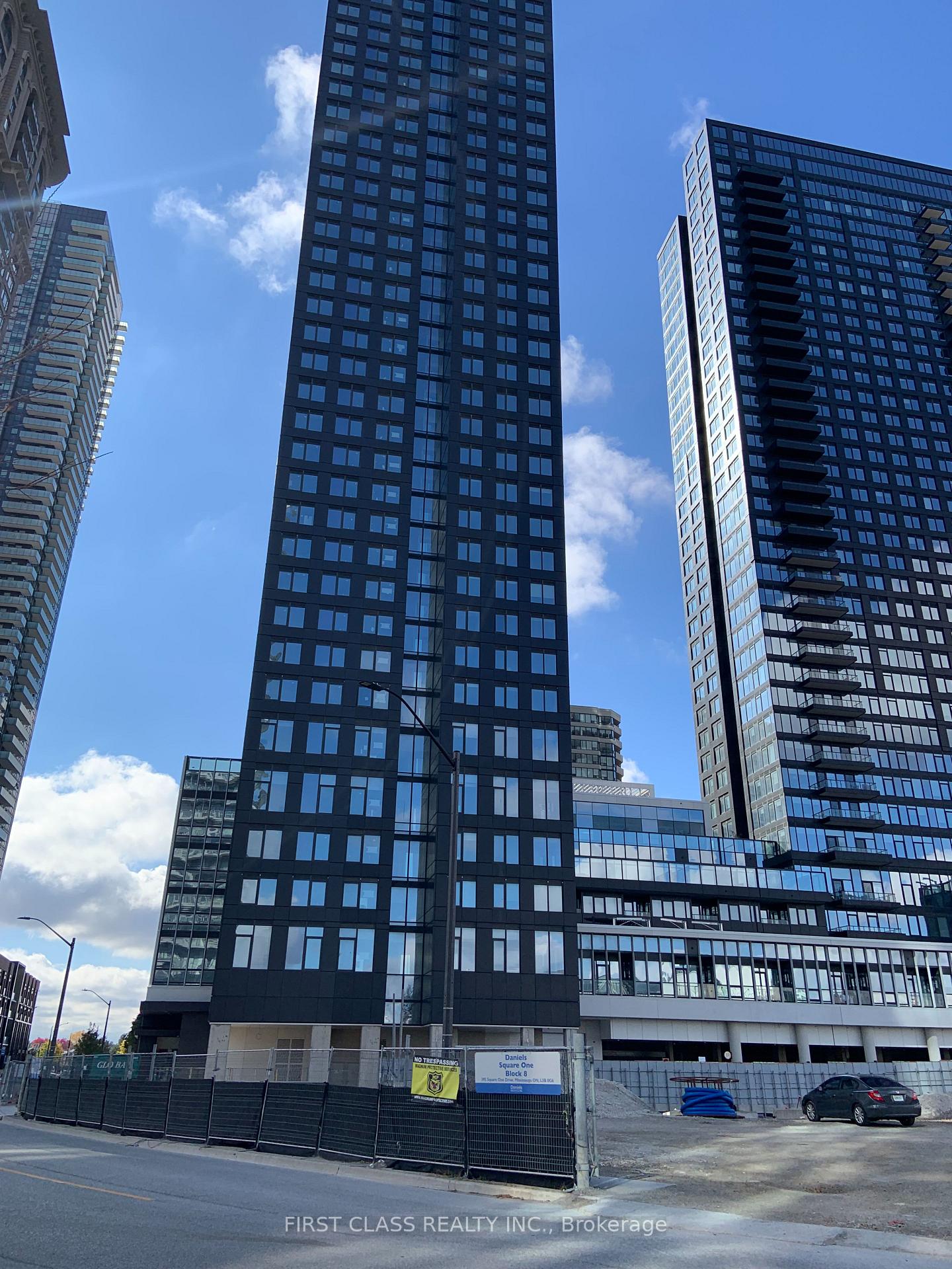 395-square-one-drive-mississauga-ontario-w12658442