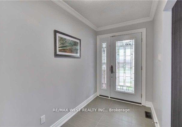 18-linkdale-road-brampton-ontario-w12658496