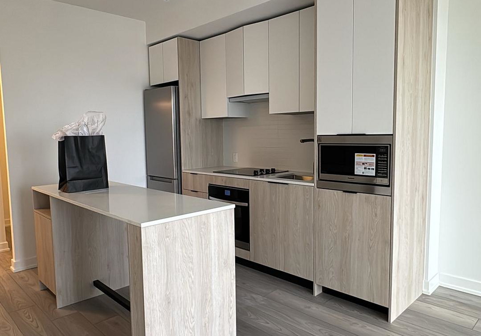 1007-the-queensway-etobicoke-ontario-w12658564