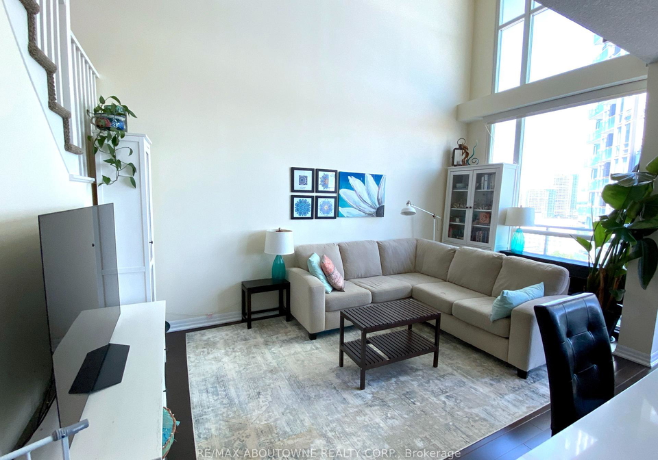 223-webb-drive-mississauga-ontario-w12658686