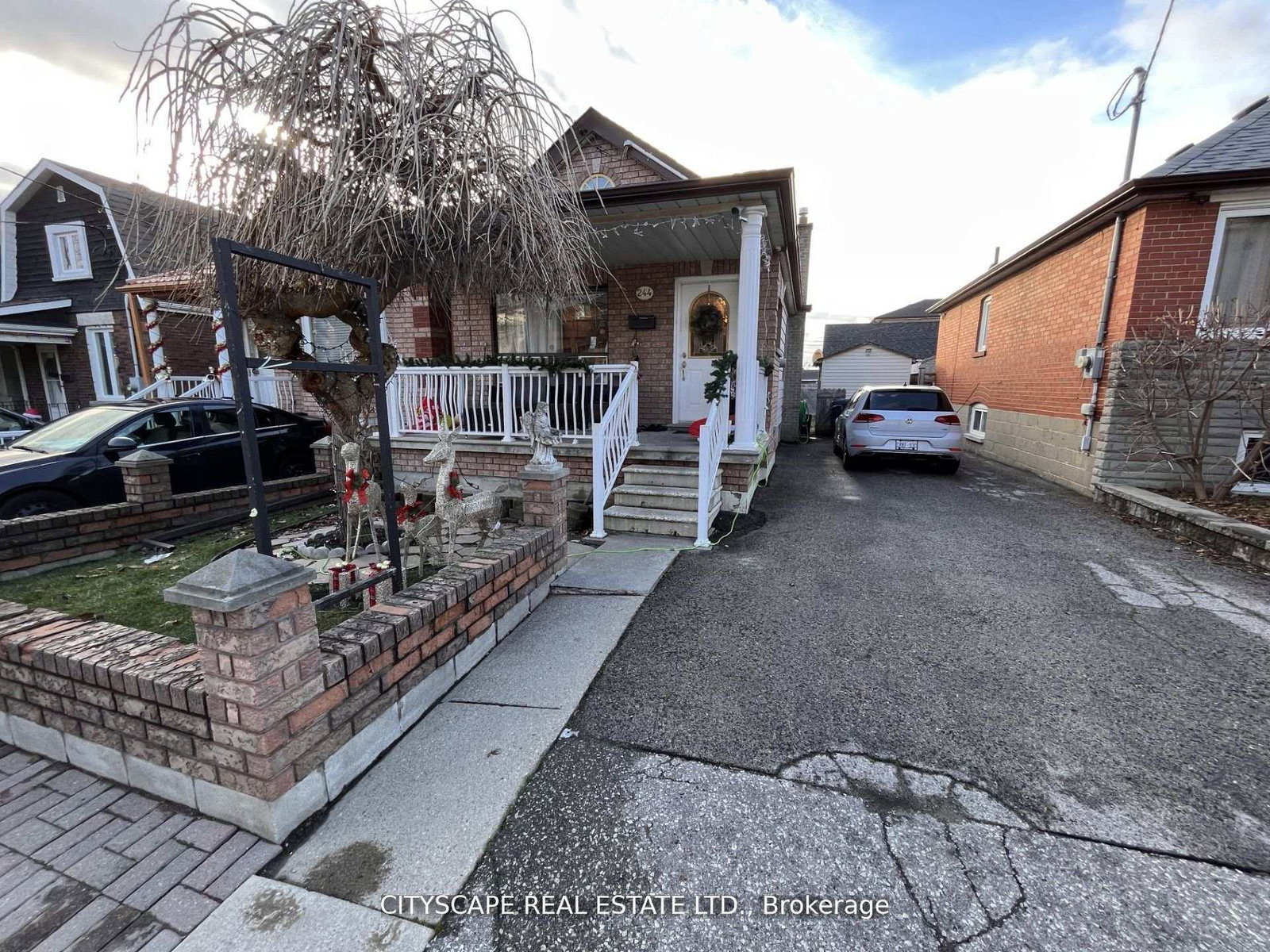 244-rosethorn-avenue-toronto-ontario-w12658816