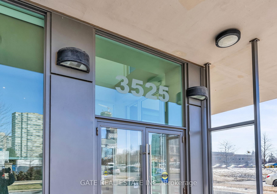 3525-kariya-drive-mississauga-ontario-w12659216