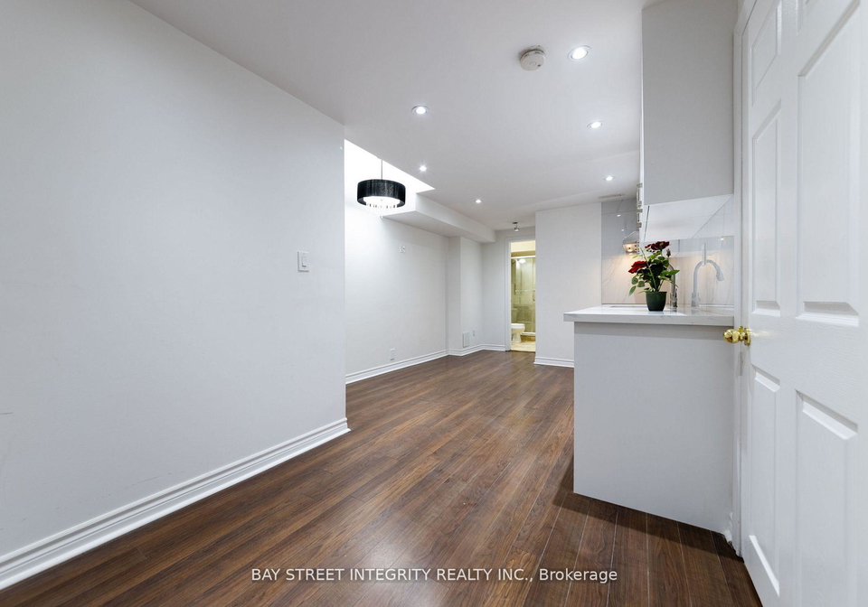5657-raleigh-street-mississauga-ontario-w12659316