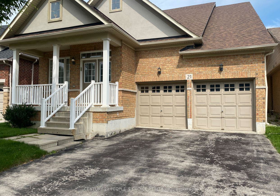 21-trailside-walk-brampton-ontario-w12659548