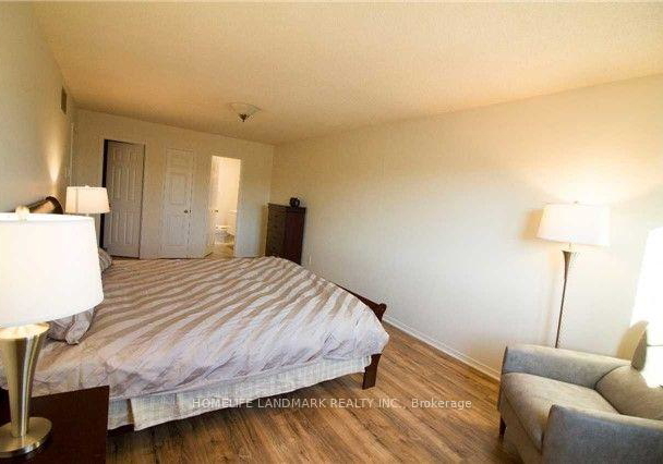 235-river-oaks-boulevard-w-oakville-ontario-w12659690