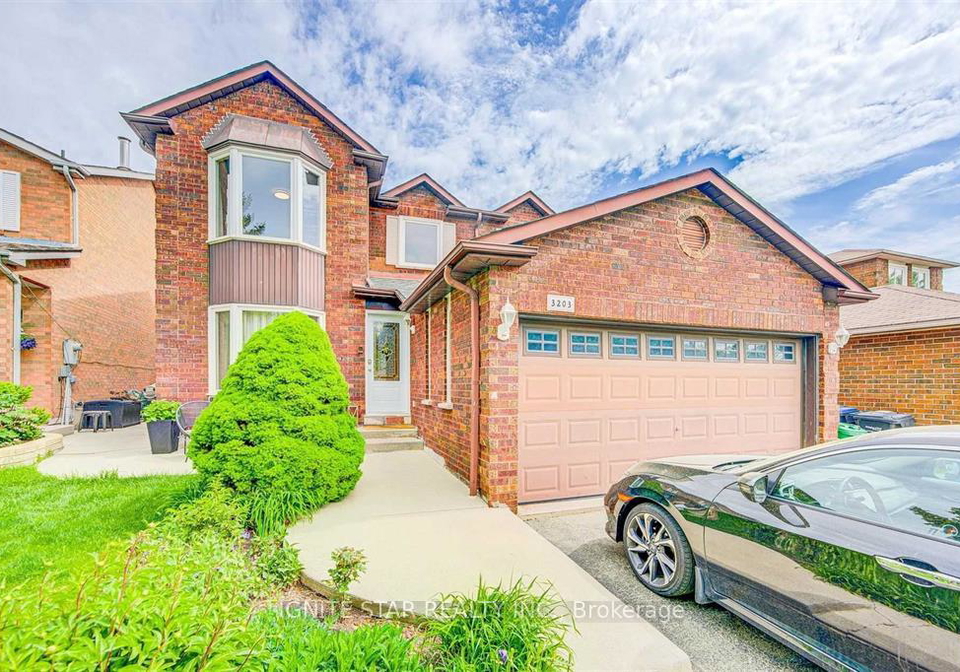 3203-dovetail-mews-mississauga-ontario-w12659846