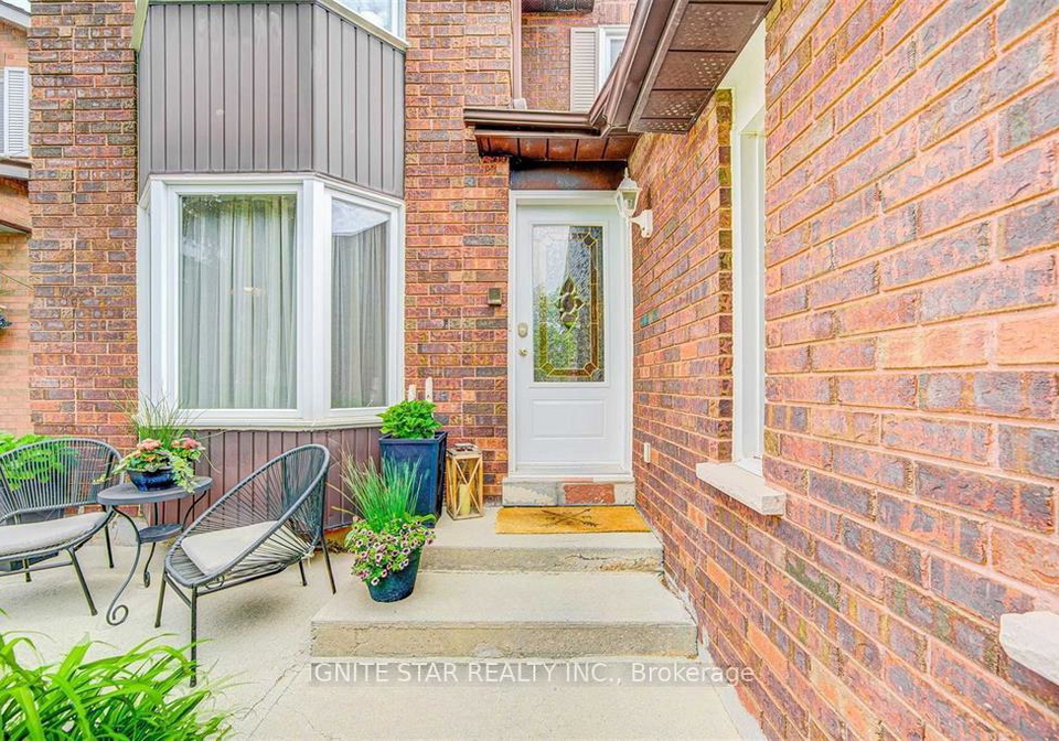 3203-dovetail-mews-mississauga-ontario-w12659846