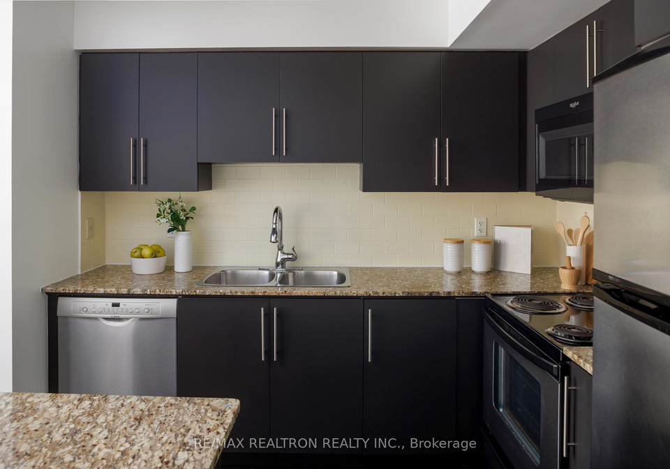 1100-lansdowne-avenue-toronto-ontario-w12659946