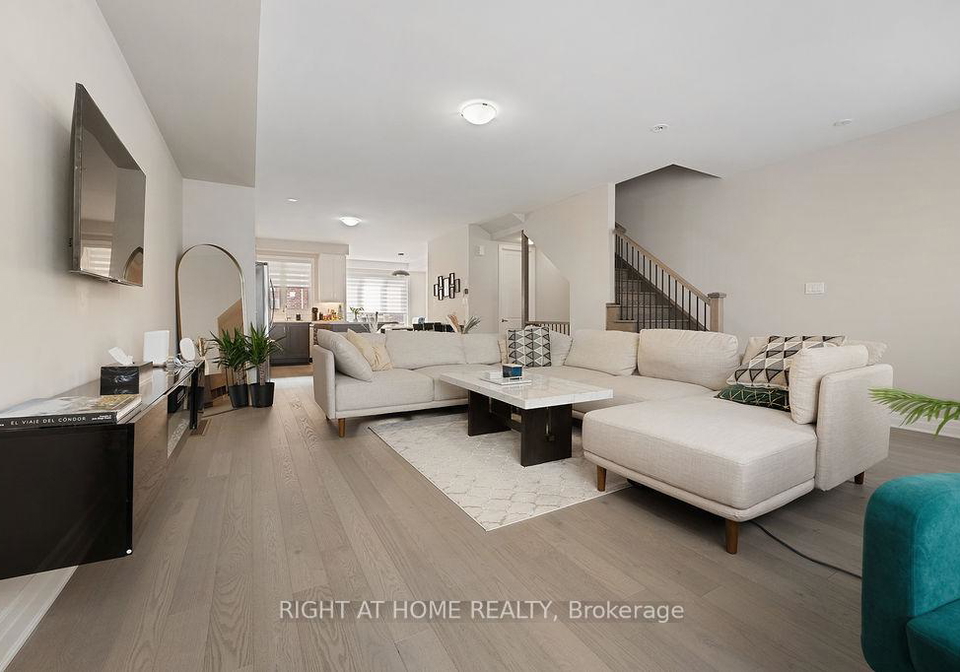 3033-john-mckay-boulevard-oakville-ontario-w12660064