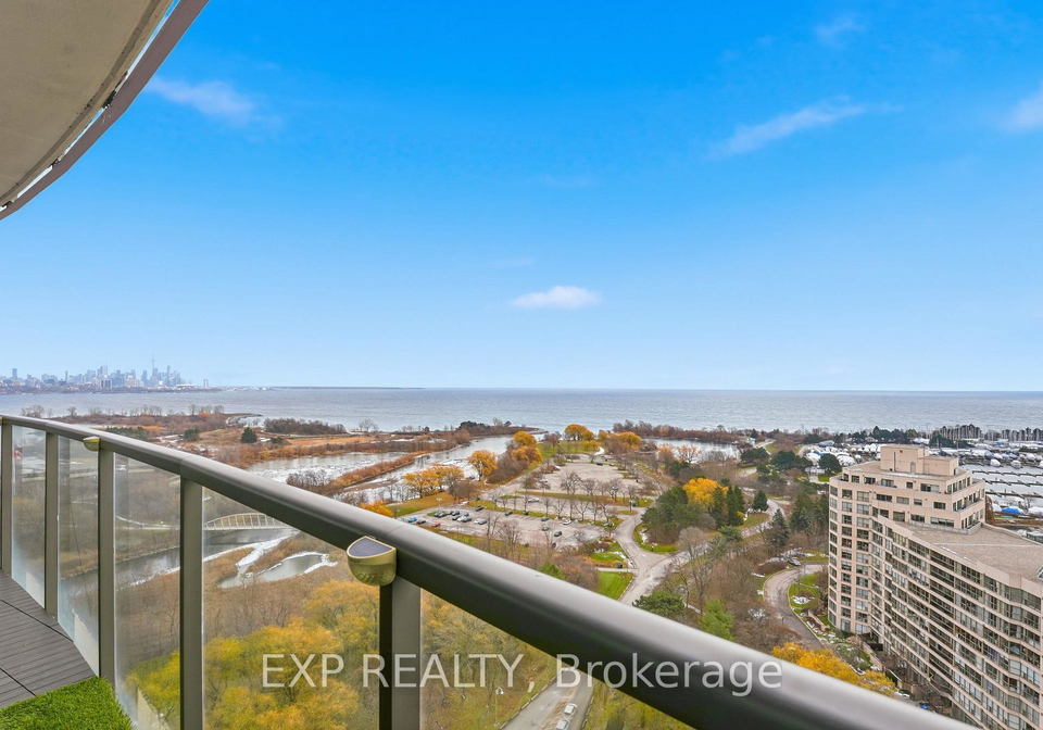 2240-lake-shore-boulevard-w-etobicoke-ontario-w12661192
