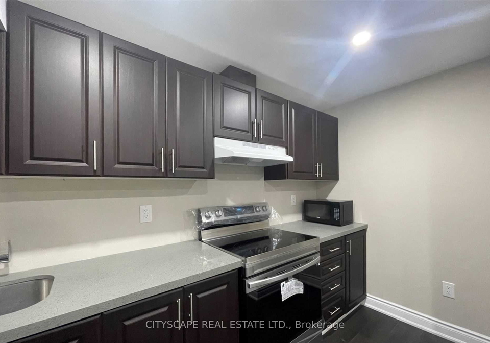 94-beachville-circle-brampton-ontario-w12661496