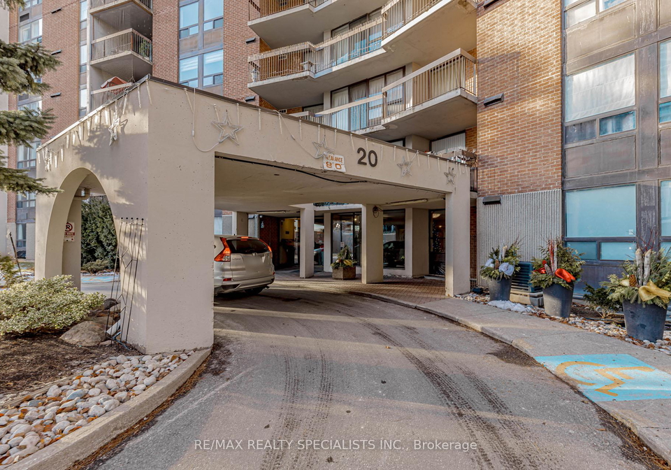 20-mississauga-valley-boulevard-mississauga-ontario-w12661670