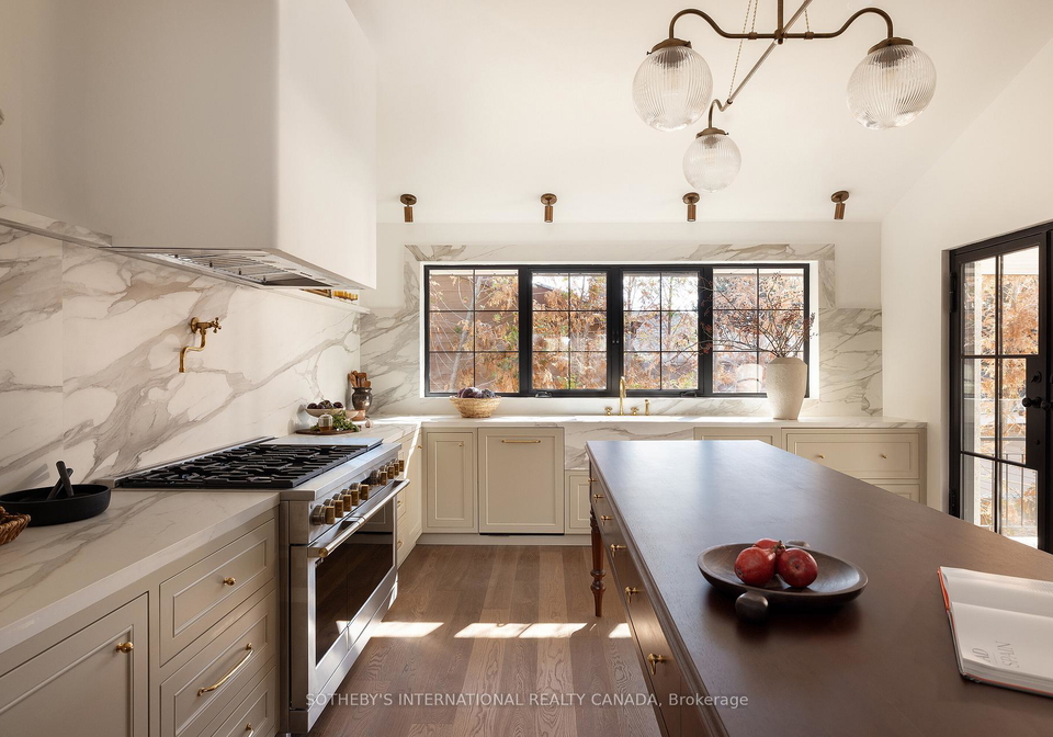 36-rosemeade-avenue-etobicoke-ontario-w12661762