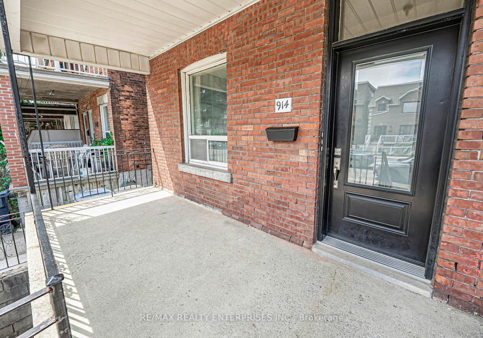 914-dovercourt-road-toronto-ontario-w12661820