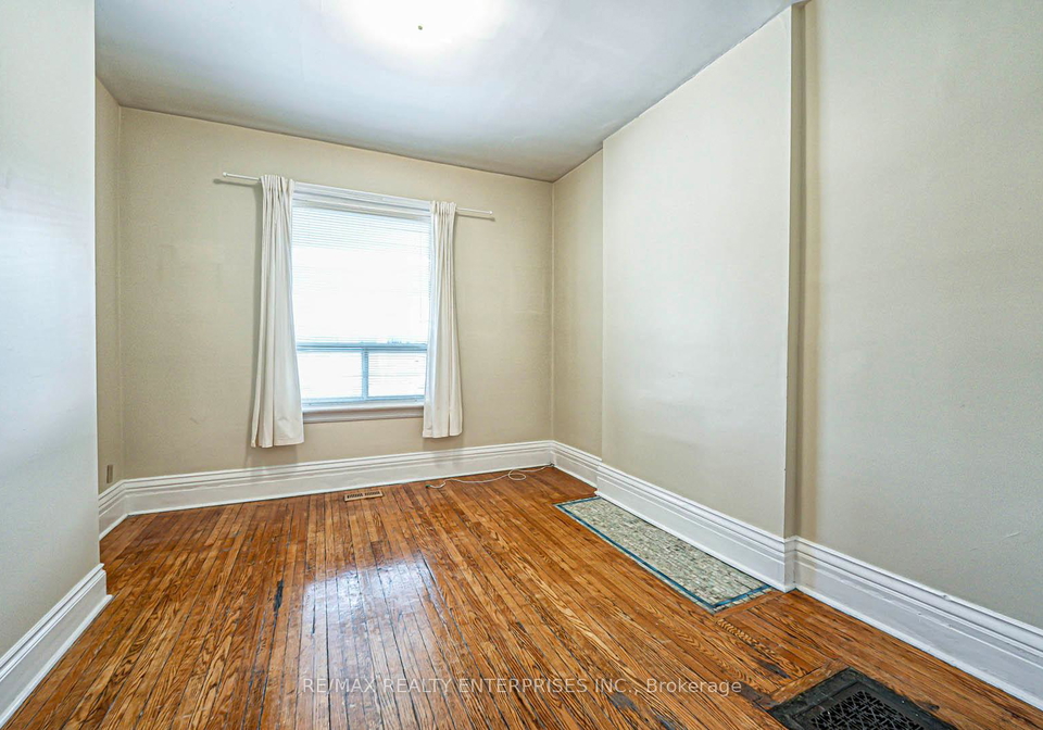 914-dovercourt-road-toronto-ontario-w12661820