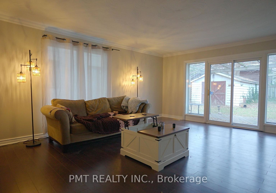 60-the-queensway-toronto-ontario-w12662120