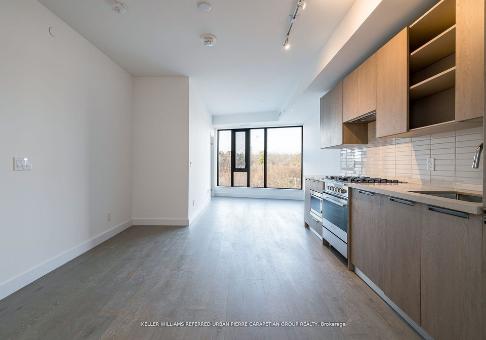 160-kingsway-crescent-etobicoke-ontario-w12662230
