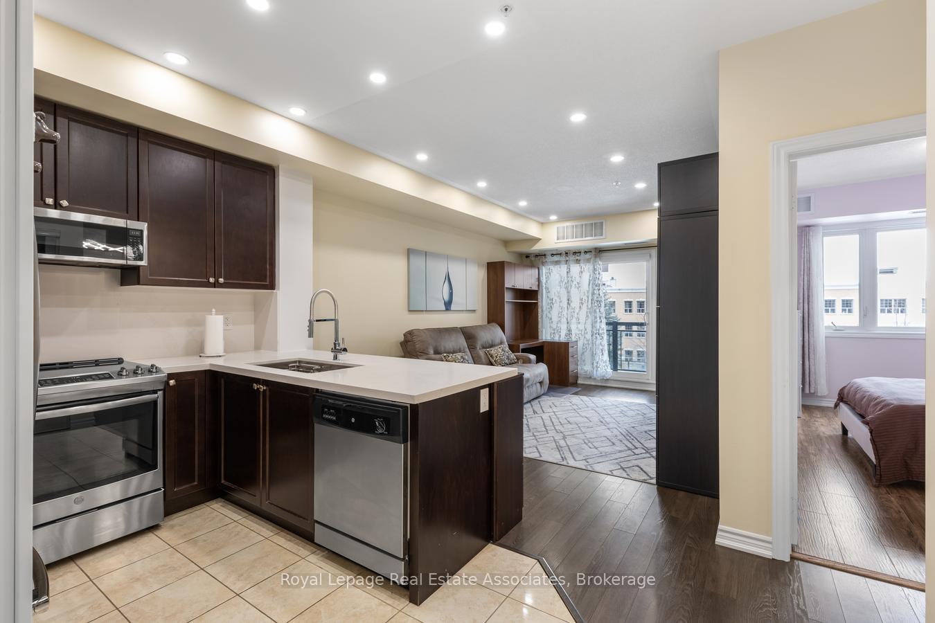 570-lolita-gardens-mississauga-ontario-w12662288